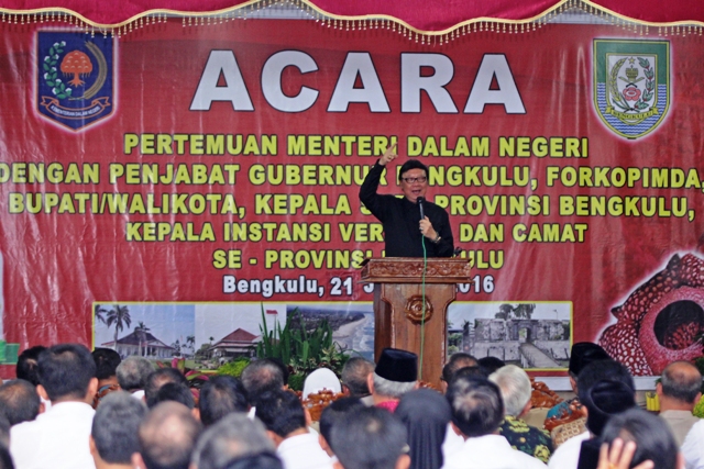 Banyak Pejabat Tak  Paham Wilayahnya