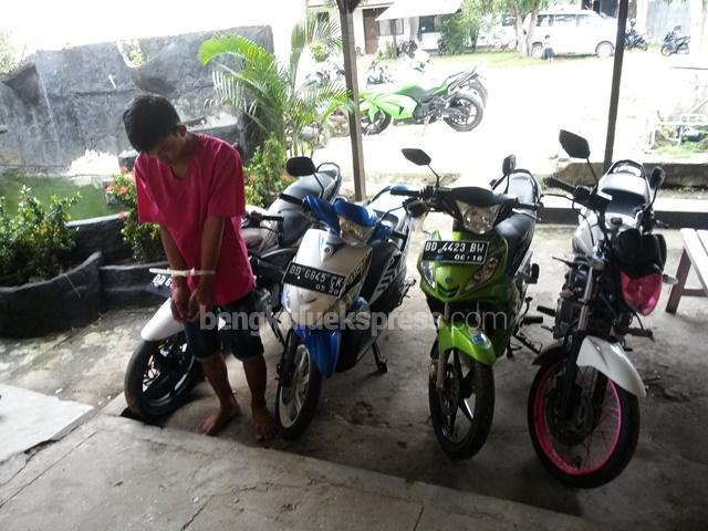 Tersangka Curanmor Dibekuk Bersama 4 Motor