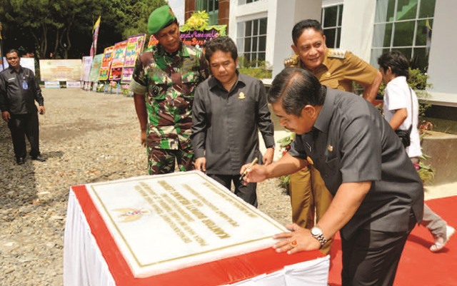 Peresmian Gedung Baru Kantor Bupati Rejang Lebong Berlangsung Meriah