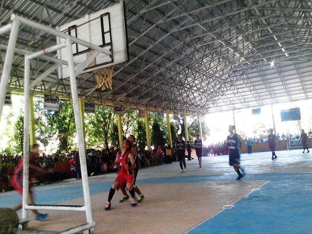 Simpang Kandis Disulap Jadi Lapangan Basket