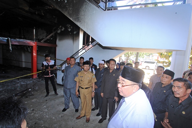 Gub dan Wagub Tinjau Gedung DPRD