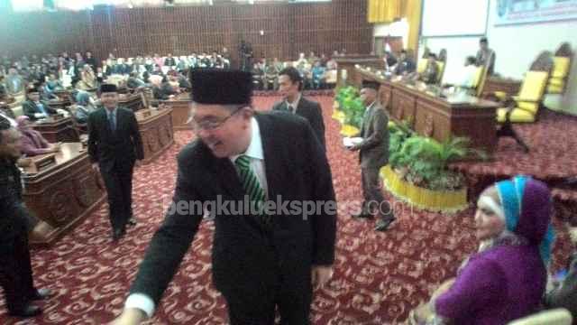 DPRD Umumkan Gubernur Terpilih 2016-2021