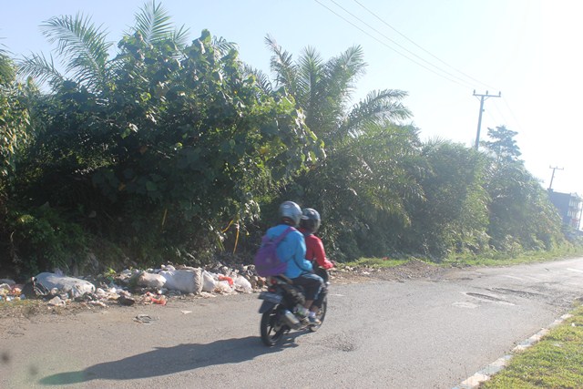 Sampah Kembali Menumpuk