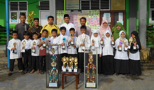 SDIT GR Juara Baitul Izzah Art