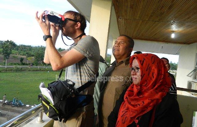 Wisatawan Asing Kagumi Mukomuko