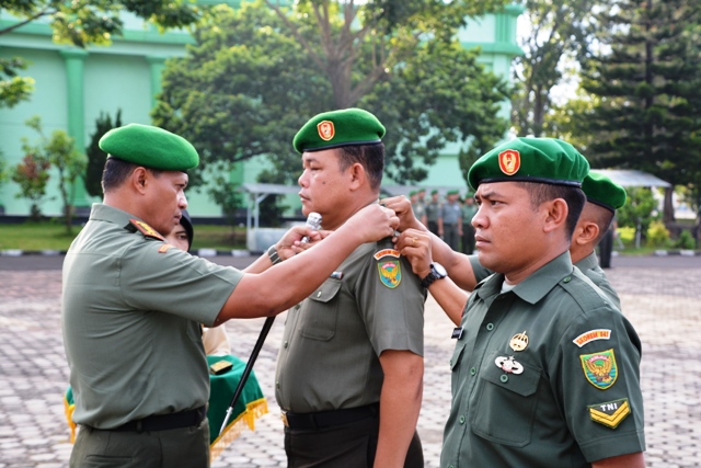 Belasan Personel Korem Naik Pangkat