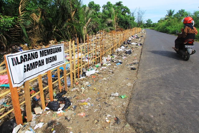 Gunung Sampah  Bengkulen Street