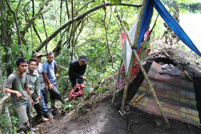 Bunga Refflesia Tak Diperhatikan