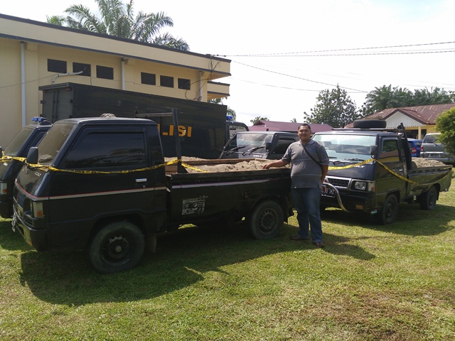 Tambang Pasir Ilegal, 4 Warga Diamankan