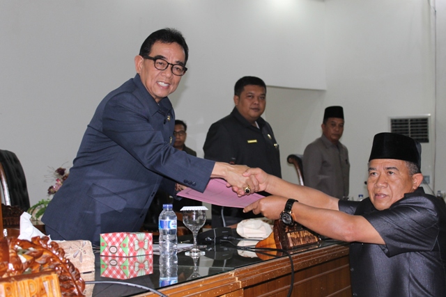 Perda LPj APBD 2015 Disahkan