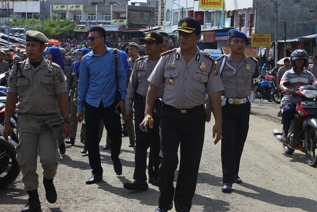 Kapolres Turun Tangan Tertibkan PKL