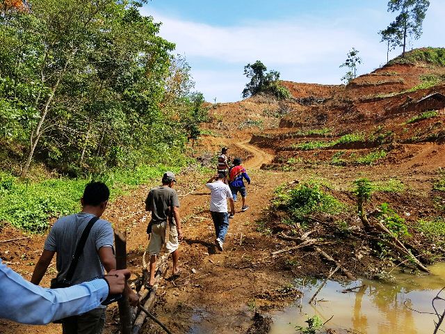 Lahan Warga Diserobot PT ABS