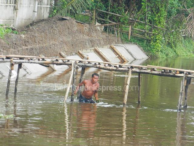 Sejumlah Sungai Tercemar Limbah