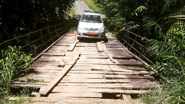 Jembatan Ulak Lebar Kian Rusak