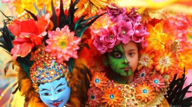 Hujan, Malang Flower Carnival 2016 Tetap Heboh