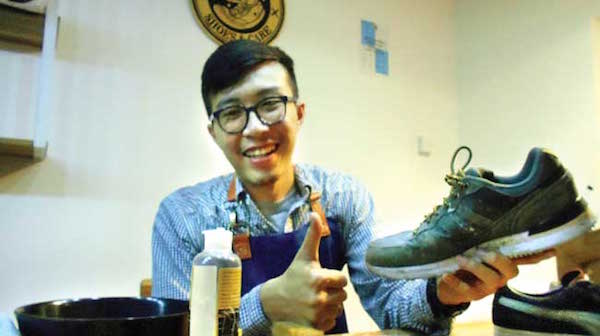 Gunakan Ilmu Sang Ayah, Kini Si Tukang Sol Sepatu Jadi Bos