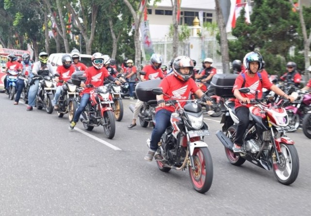 6.500 Bikers Ramaikan Honda Bikers Day Regional 2016