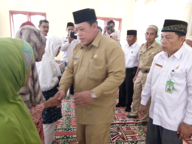 Ratusan Juta Zakat Dibagikan