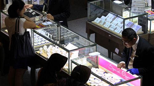 Ekspor Perhiasan Moncer, Dubai Jadi Pintu Masuk