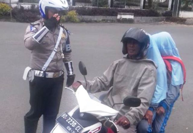 Pelajar dan Tukang Ojek Terjaring Razia