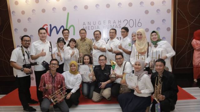 Kemenpar Raih Dua Juara di Anugerah Media Humas 2016