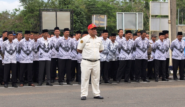 Sekda : PNS Jangan Korupsi Waktu