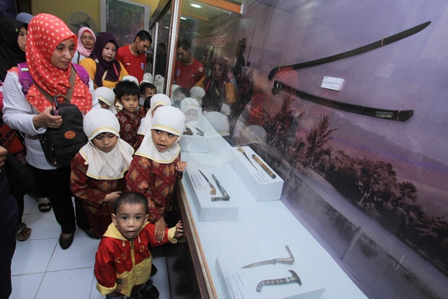 Ayo Saksikan Pameran Senjata Tradisional Sumatera