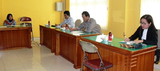 Calon Dir PDBBS Diuji Anggota Dewan