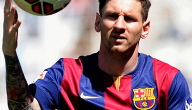 Cepat Atau Lambat, Messi Bakal Perpanjang Kontrak
