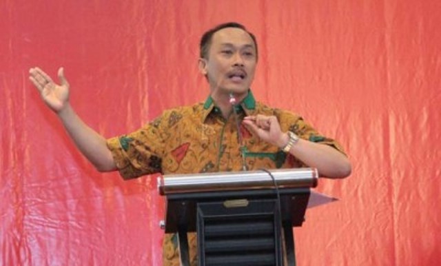 Plt Gubernur Gorontalo Gagas Program Sedekah Harian Bagi ASN