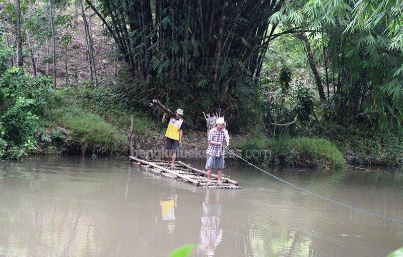 Warga Butuh Jembatan Gantung