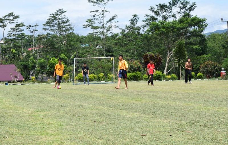 Main Futsal  di Mapolres Gratis