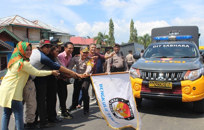 Ratusan Polisi Kawal Pendistribusian Logistik