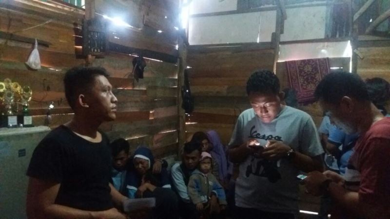 Pedagang Batagor Tewas Gantung Diri