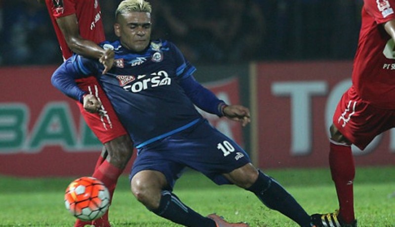 Ternyata, Cristian Gonzales Hanya Mau Makan Masakan…