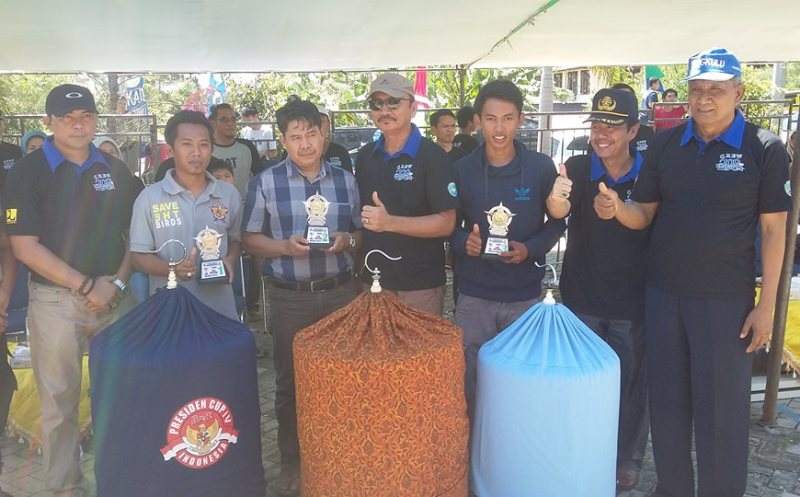 Lomba Burung Berkicau Dikuti Ribuan Peserta