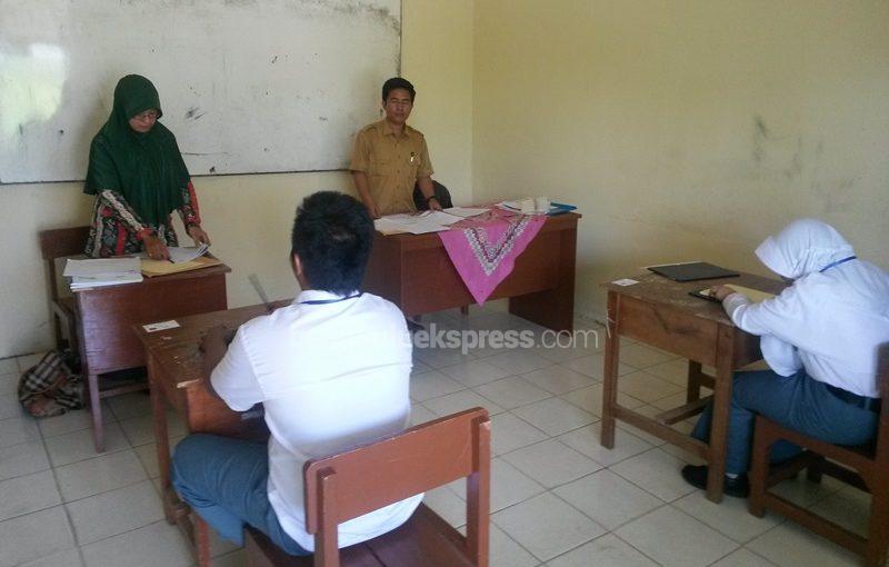 Semangat Nanda Saputra dan Yona Haryana, Siswa Tunanetra yang Mengikuti UN Ingin Kuliah dan Bercita-cita Jadi 