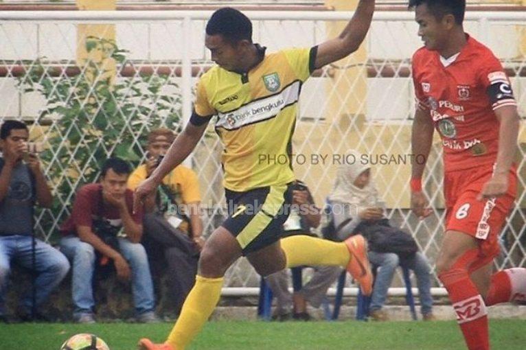Andreas Crismanto Ado, Gelandang Berbakat PS Bengkulu Berharap Bisa Bawa PS Bengkulu ‘Naik’ ke Lig