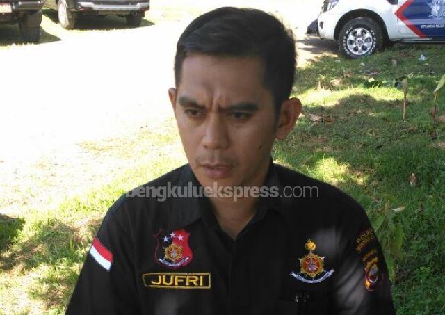 Ketua Panwascam Laporkan Media Online