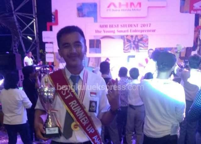 Juara 2 AHM Best Student Pelajar Nasional