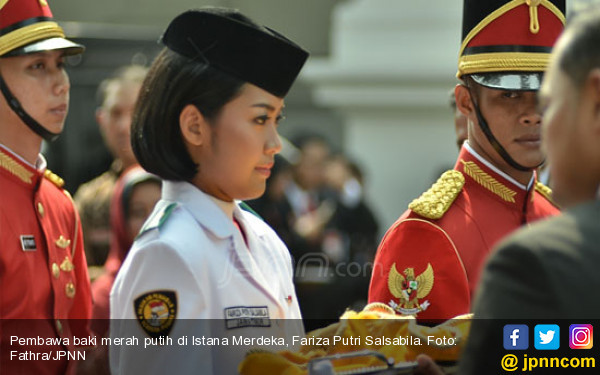 Si Cantik Dari Blitar, Pembawa Baki Merah Putih di Istana Merdeka