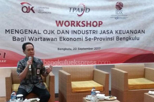 Kenalkan OJK dan Industri Jasa Keuangan, OJK Bengkulu, TPAKD, dan BEI Gelar Workshop