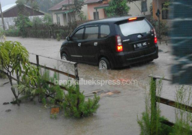 Hujan Deras, 60 Rumah di Selebar Tergenang Banjir