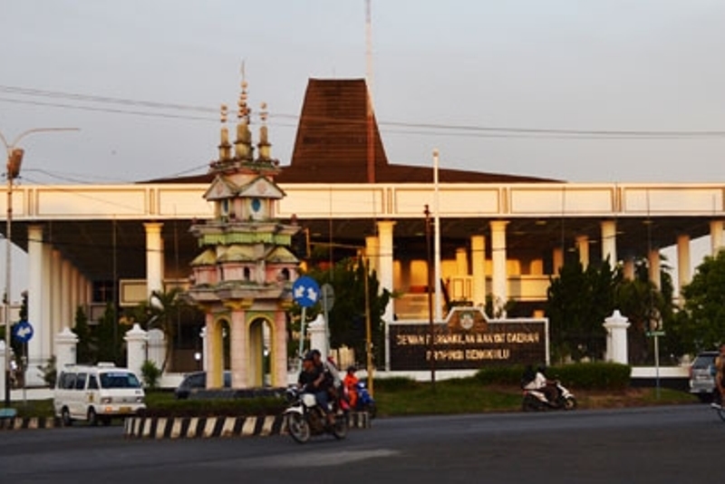Pendistribusian Alat Kelengkapan DPRD Provinsi Bengkulu Tidak Proporsional
