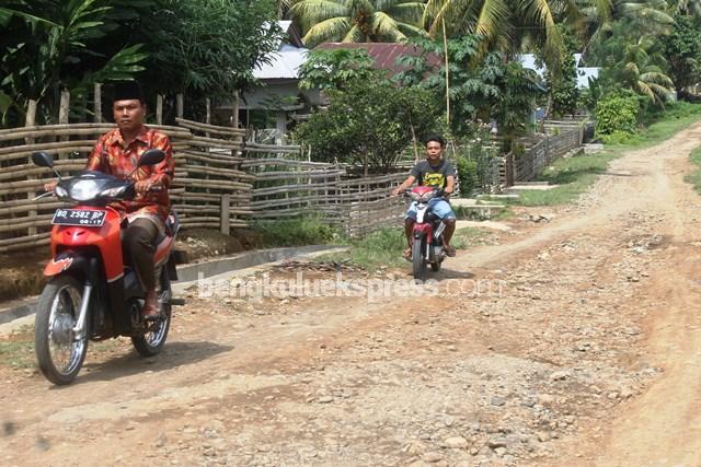 60 Persen Jalan Kabupaten Rusak