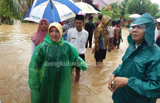 Wakil Walikota Bengkulu Turun Langsung Pantau Banjir