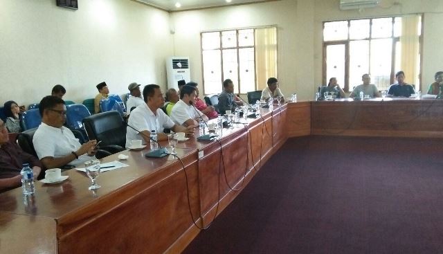 Berikut Tuntutan Sopir Angkot Dalam Hearing di Kantor DPRD