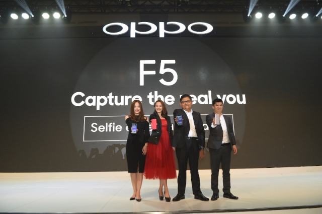 Oppo Resmi  Luncurkan  Smartphone F5, Ponsel Cerdas Pemimpin Selfie Dunia