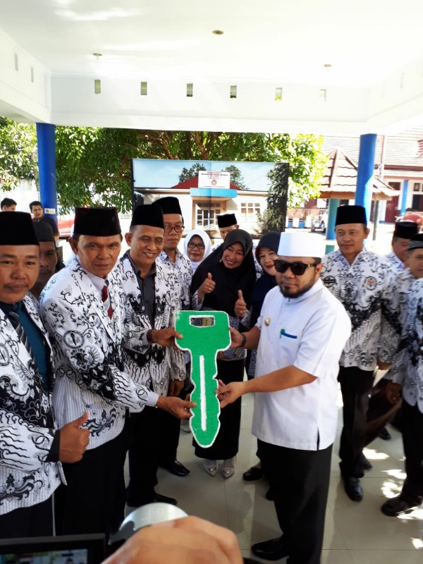 Alhamdulillah, PGRI Dapat Bantuan Kendaraan Operasional