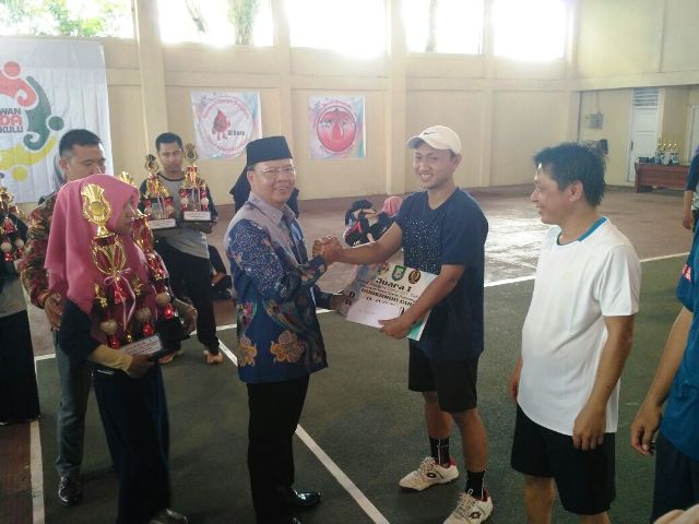 Relawan Muda Bengkulu Gelar Kejuaraan Tenis Gubernur Cup